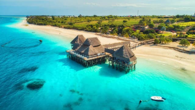 Ile kosztuje lot do Zanzibaru? Ceny biletów i porady na podróż Ile kosztuje lot do Zanzibaru? Ceny biletów i porady na podróż